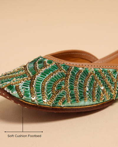 Old Green Handcrafted Jutti