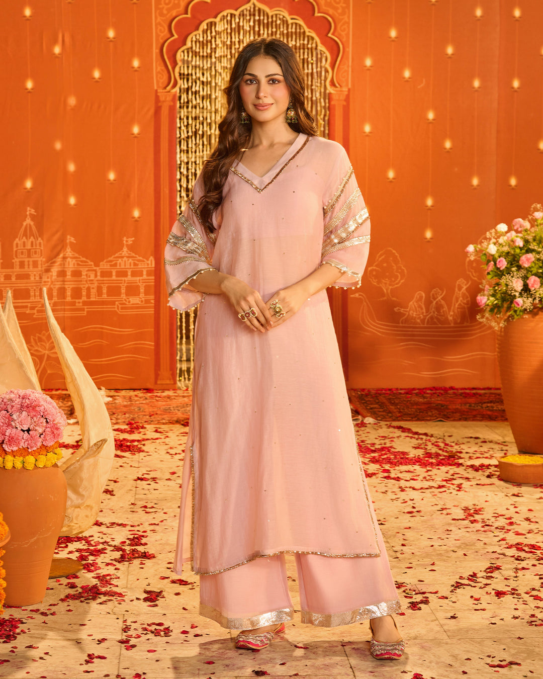 Rajeshwari Light Pink Embroidered Chanderi Kurta Set