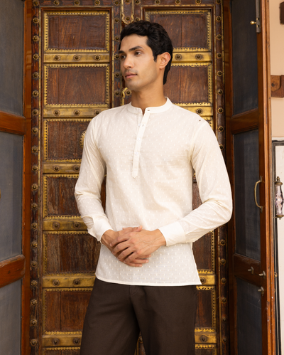 Yug Off White Solid Dobby Kurta
