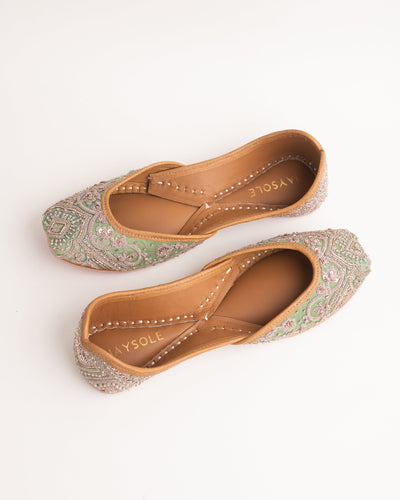 Taabir Sage Handcrafted Jutti