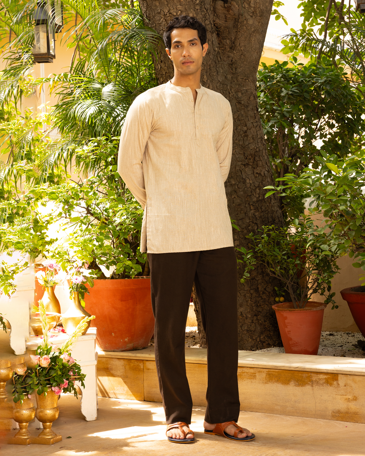 Vihaan Brown Solid Cotton Kurta