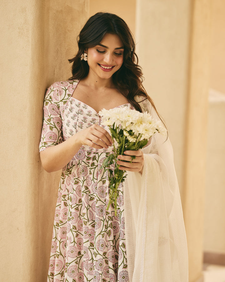 Dasha White Cotton Printed Suit Set