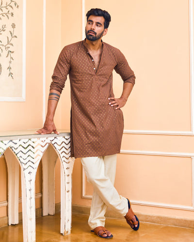 Anshumaan Brown Knitted Lurex Kurta