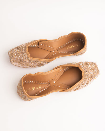 Jashn White Handcrafted Jutti