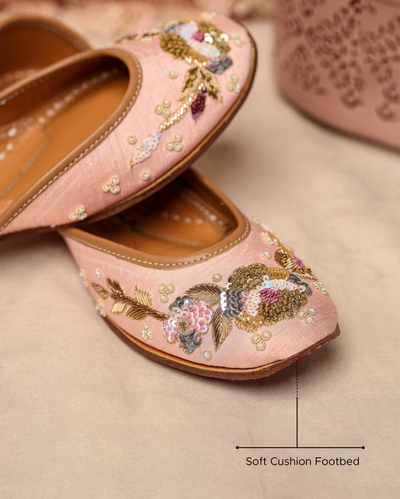 Cosmetic Peach Handcrafted Jutti