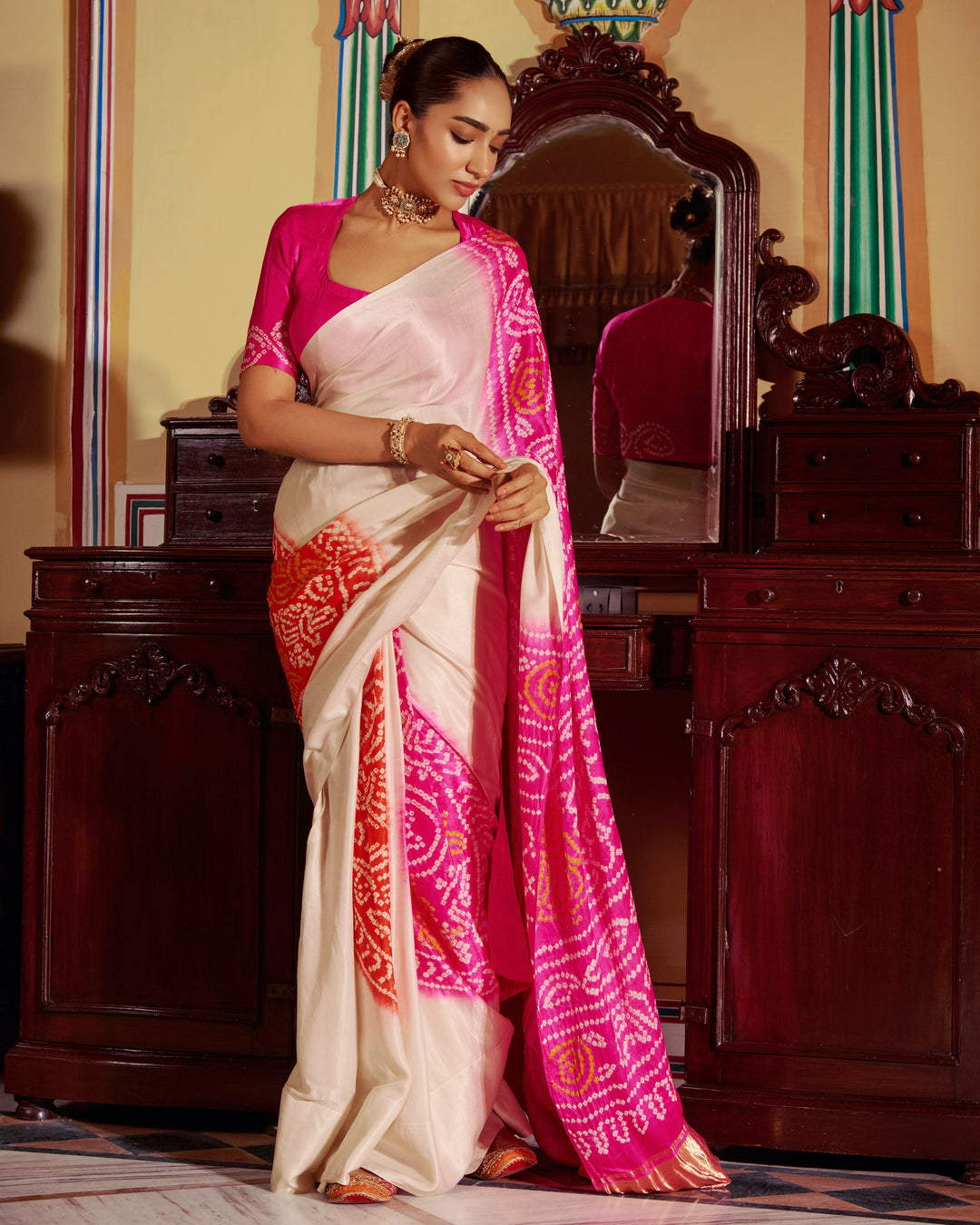 Dhun White Kajol Bandhej Silk Saree