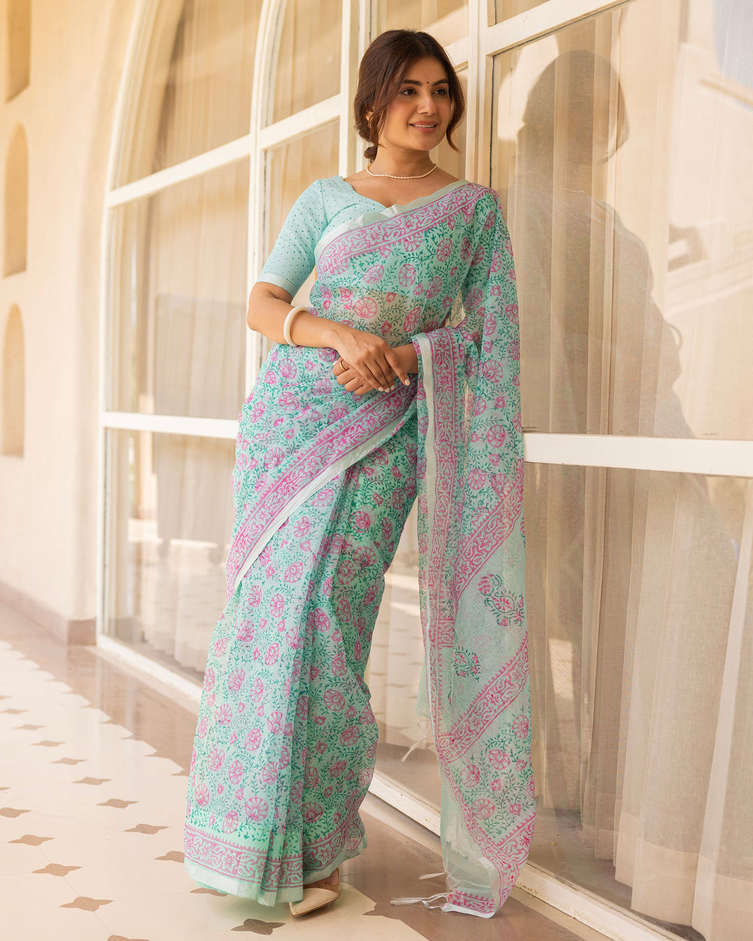 Kamalini Sea Green Doria Printed Saree