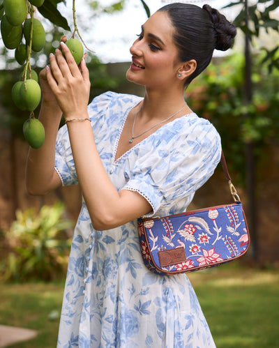 Maranta Blue Baguette Bag