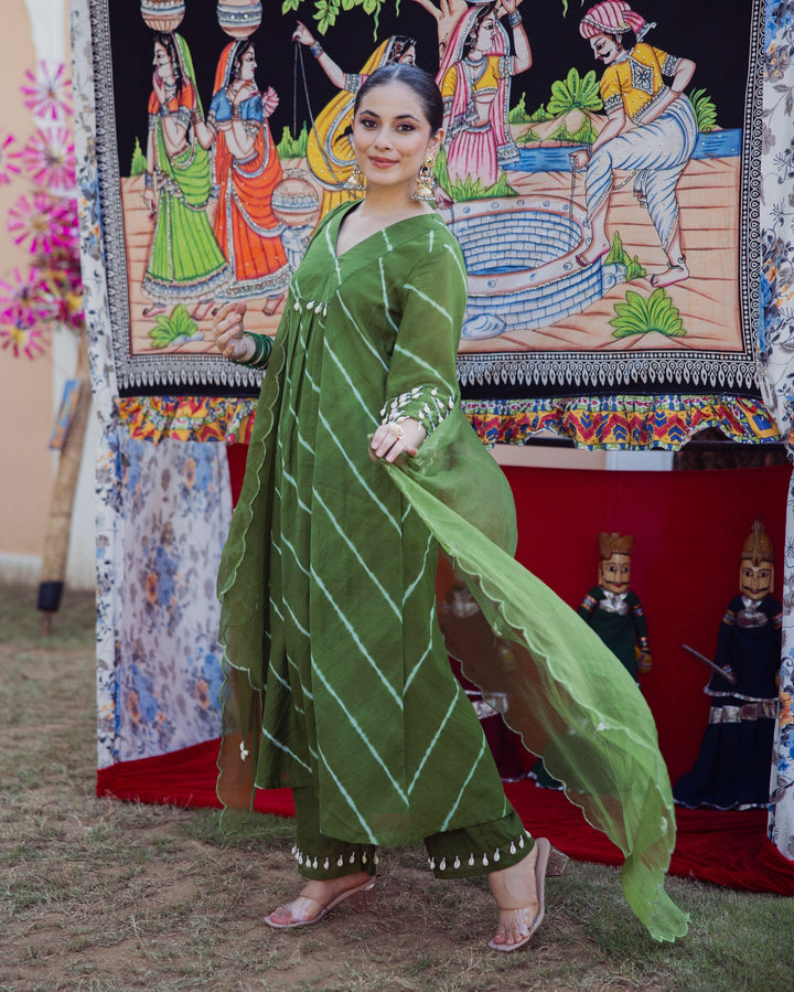 Bandhan Green Leheriya Cotton Suit Set