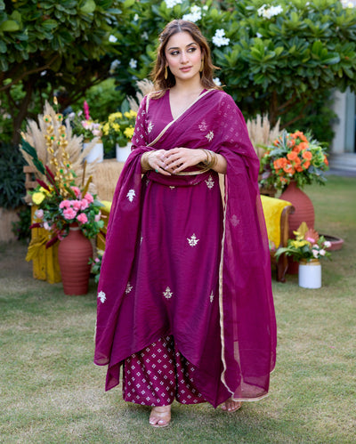 Shrishti Plum Bandhani Chanderi Suit Set