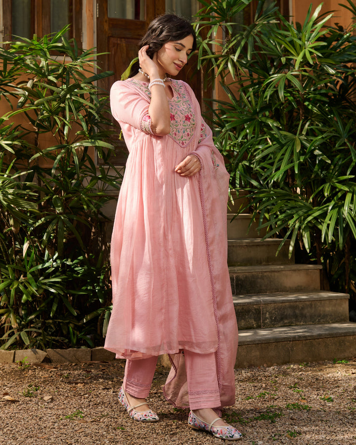 Aashna Pink Embroidered Doria Suit Set