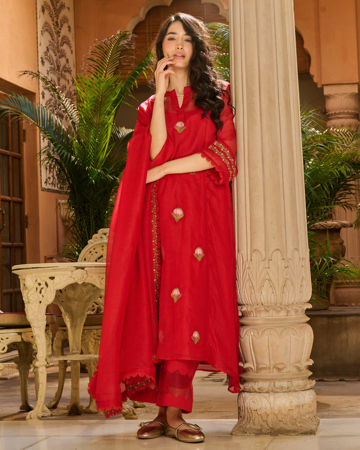 Riva Red Embroidered Doria Suit Set