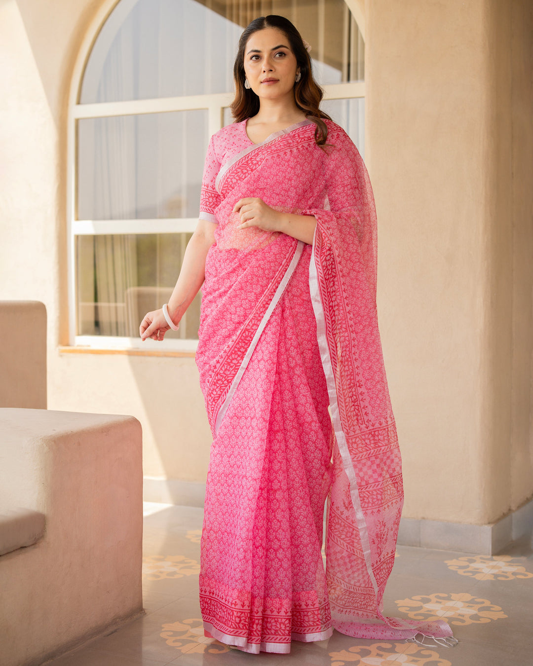 Charnika Pink Doria Printed Saree