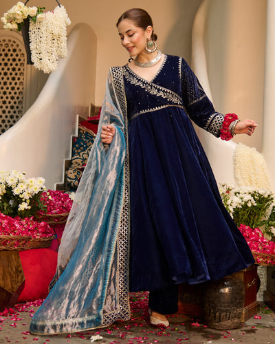 Arzu Blue Embroidered Velvet Suit Set