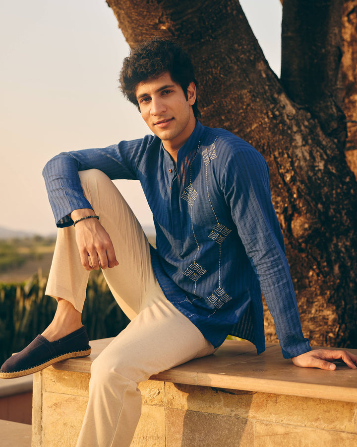Vero Blue Cotton Dobby Embroidered Shirt