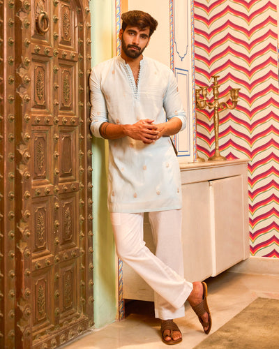 Udayan Blue Embroidered Chanderi Kurta