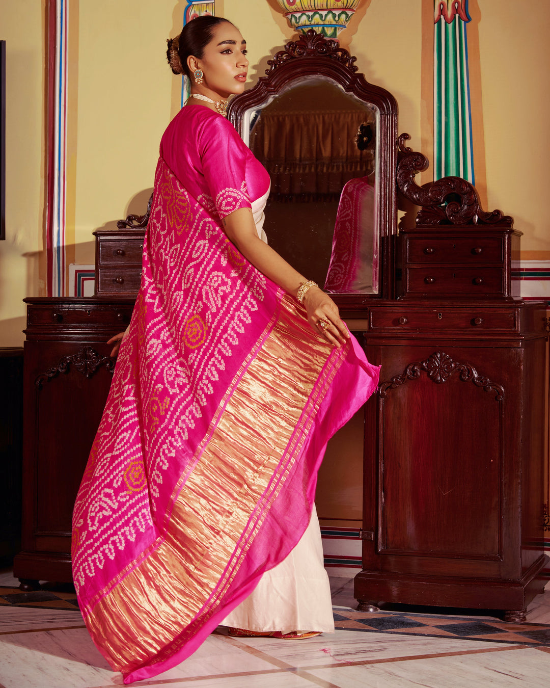 Dhun White Kajol Bandhej Silk Saree