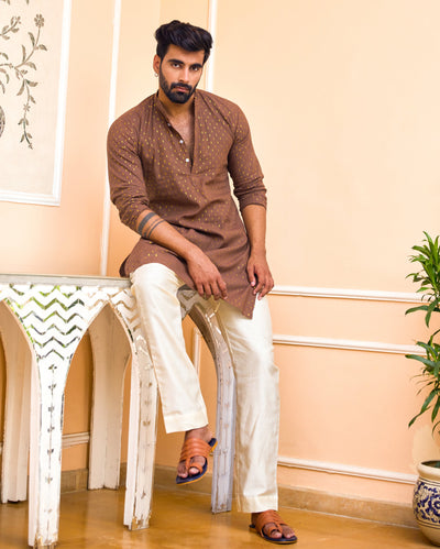 Anshumaan Brown Knitted Lurex Kurta