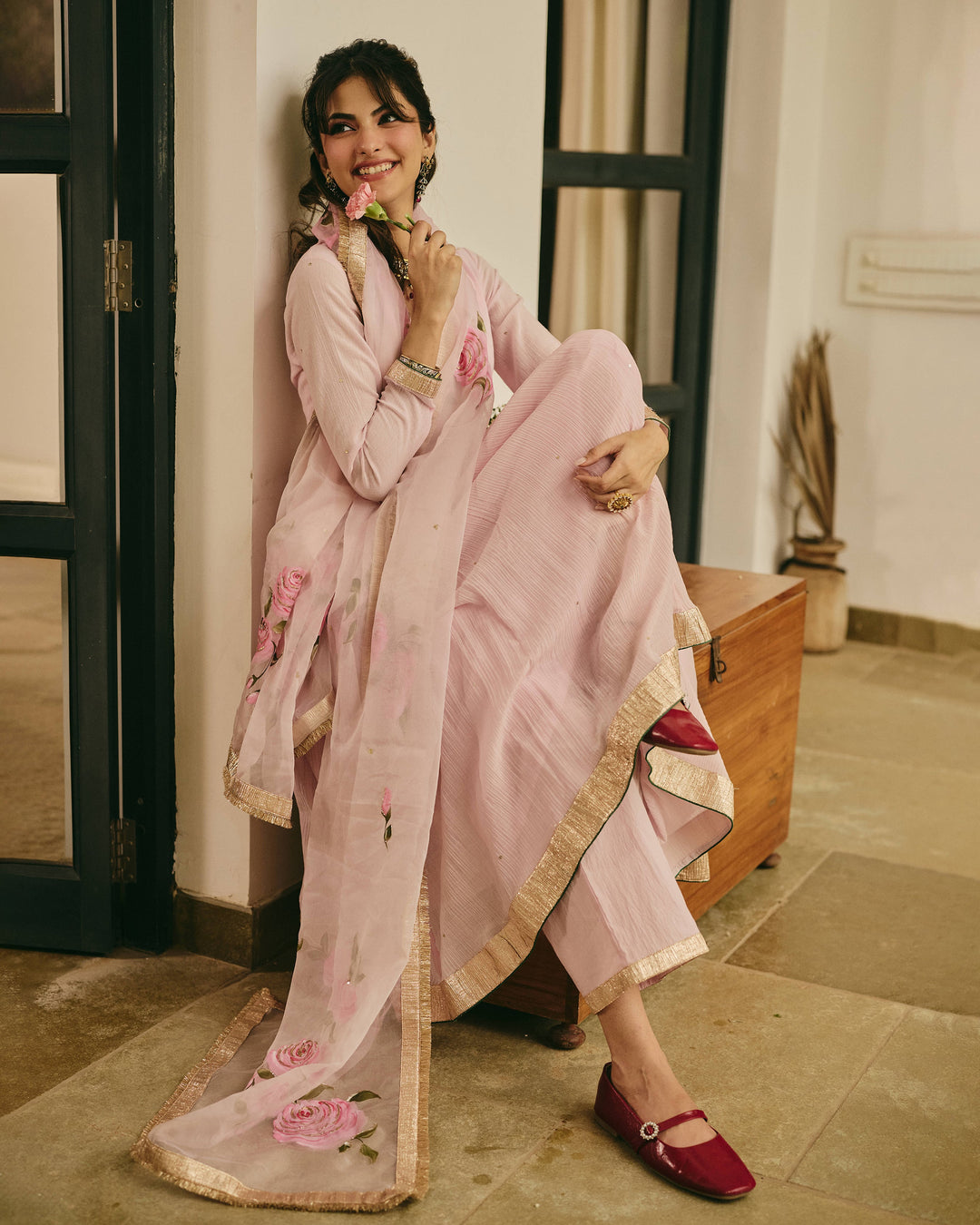 Varnya Pink Handpainted Crushed Cotton Suit Set
