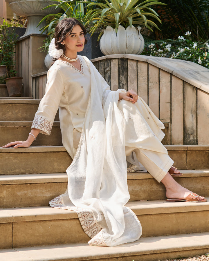 Sera Off White Embroidered Chanderi Suit Set