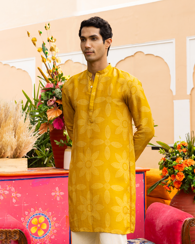 Yuvan Yellow Bandhani Chanderi Kurta