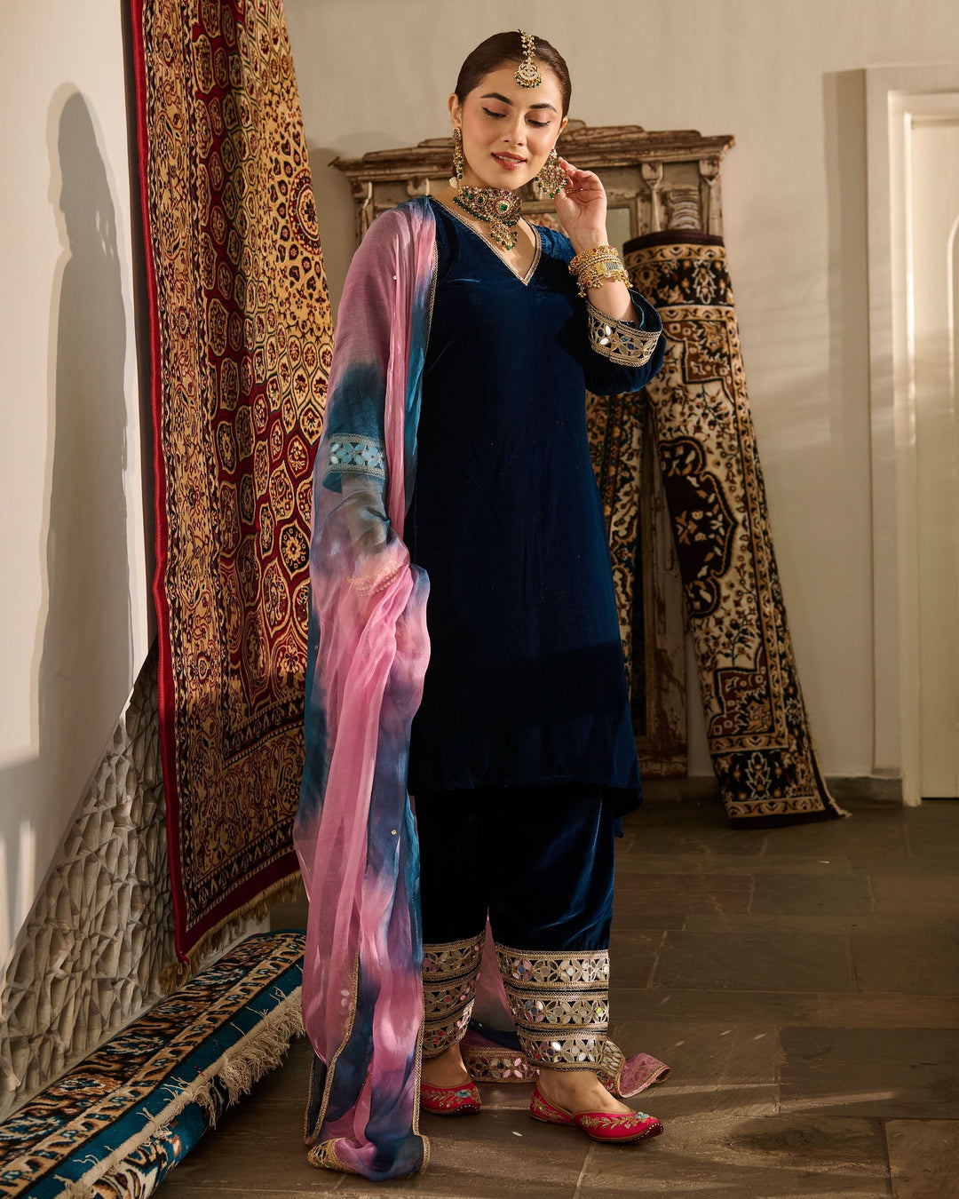 Amodini Blue Solid Velvet Suit Set