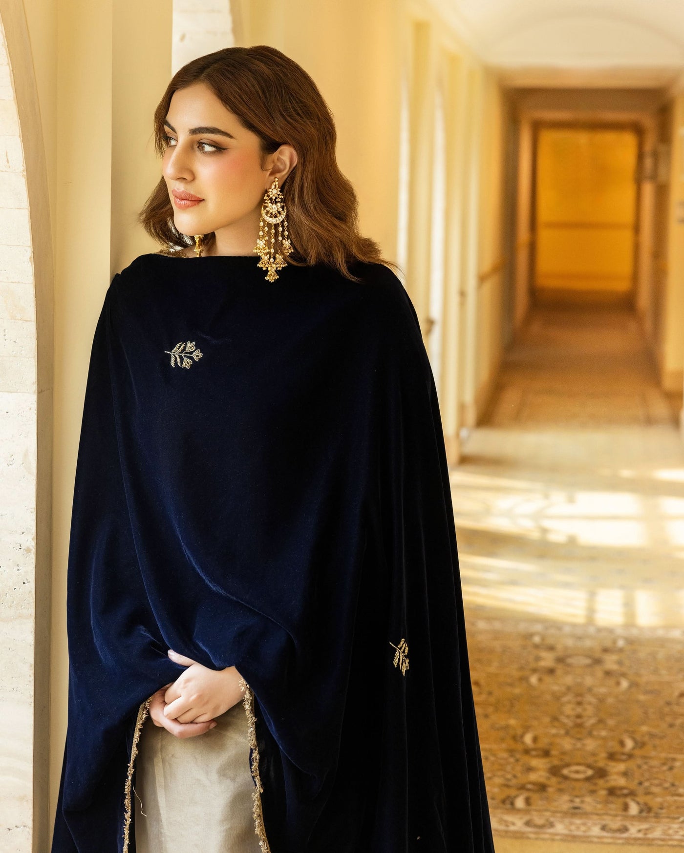 Badshahi Navy Solid Velvet Shawl - Main Image