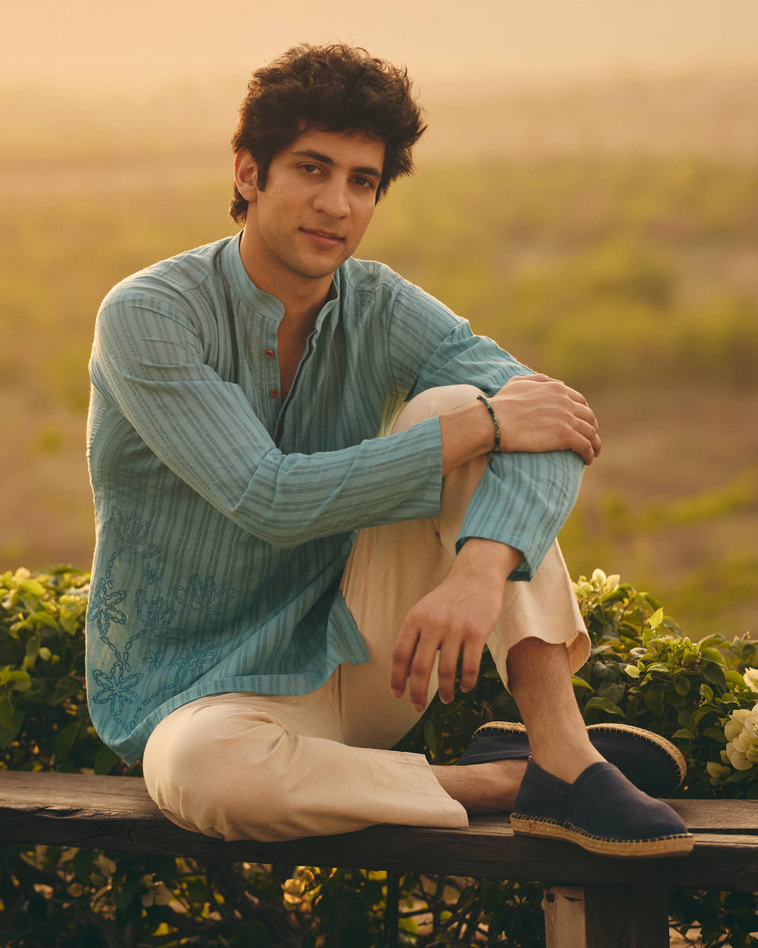 Beno Blue Cotton Dobby Embroidered Shirt