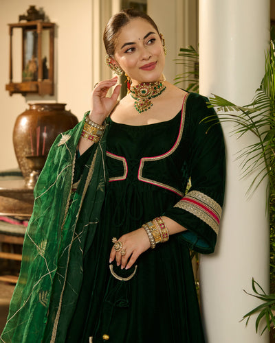 Bhavani Green Solid Velvet Suit Set