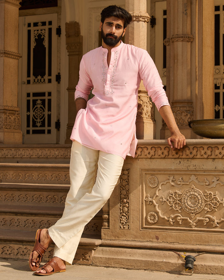 Samar Pink Embroidered Chanderi Solid Kurta