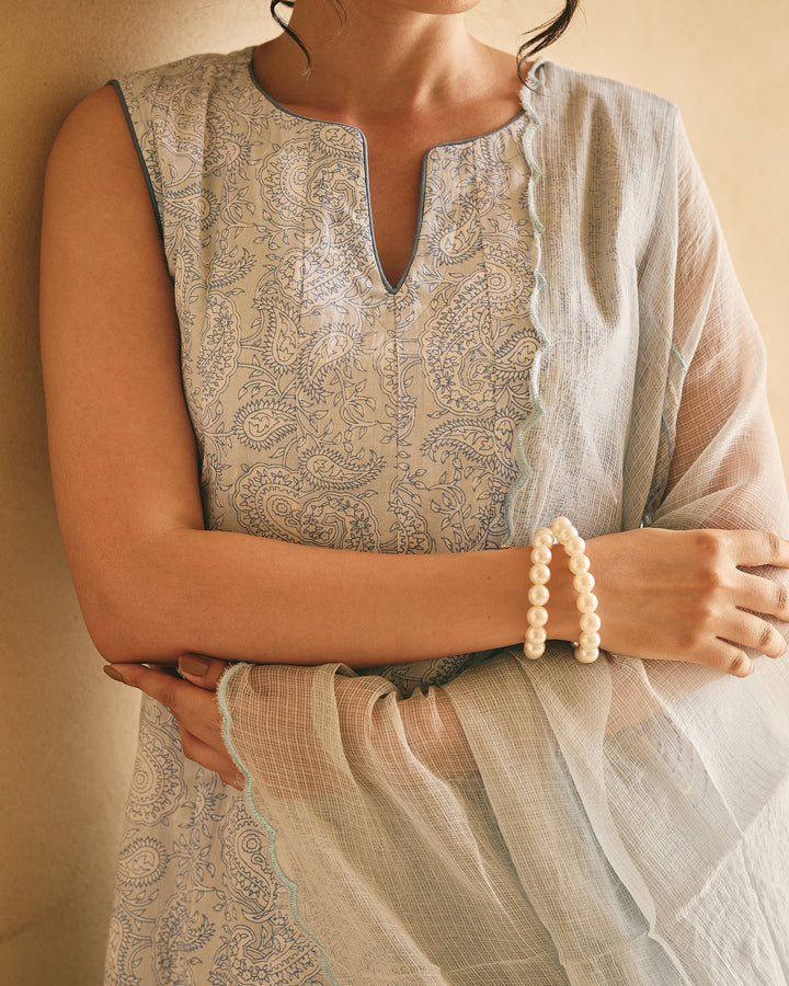 Yana Sky blue Cotton Printed Suit Set