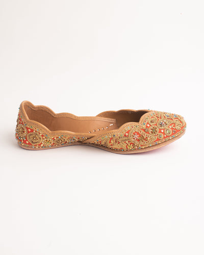 Hunar Red Handcrafted Jutti