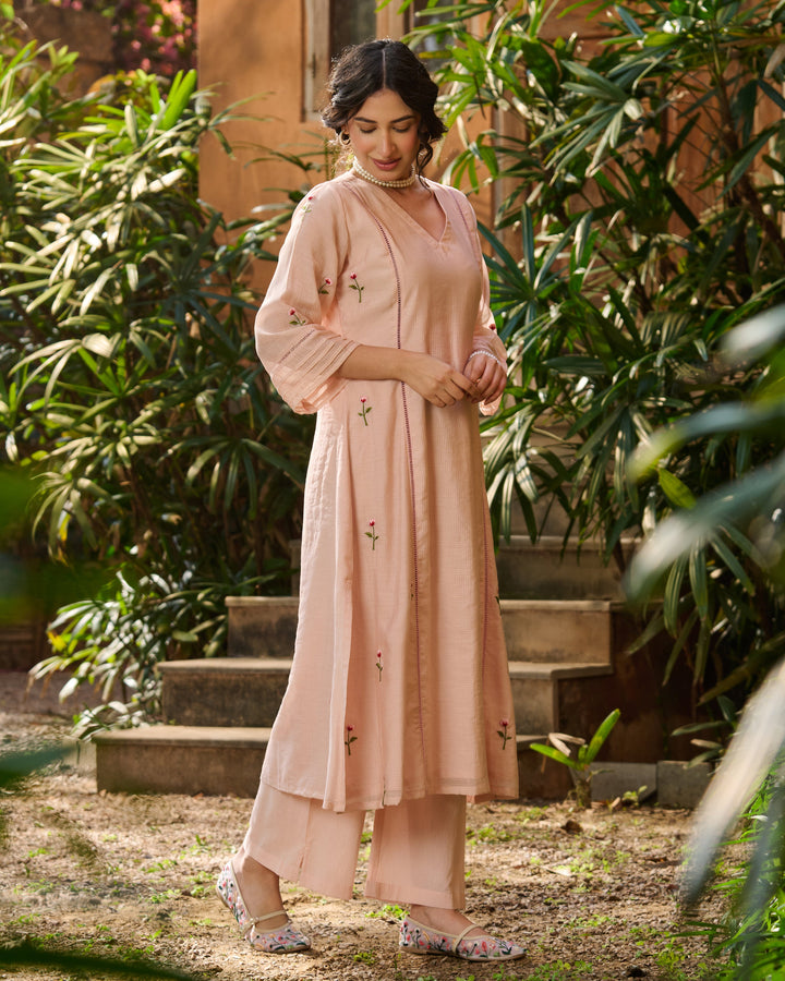 Lina Peach Embroidered Cotton Checks Kurta Set