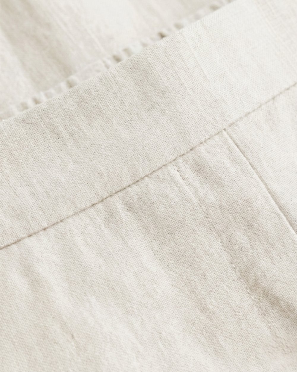 Amora off-white Linen Straight Pants