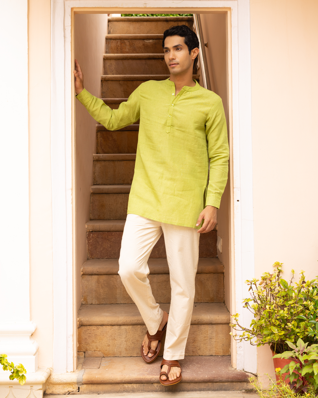 Vayun Green Solid Cotton Flex Kurta