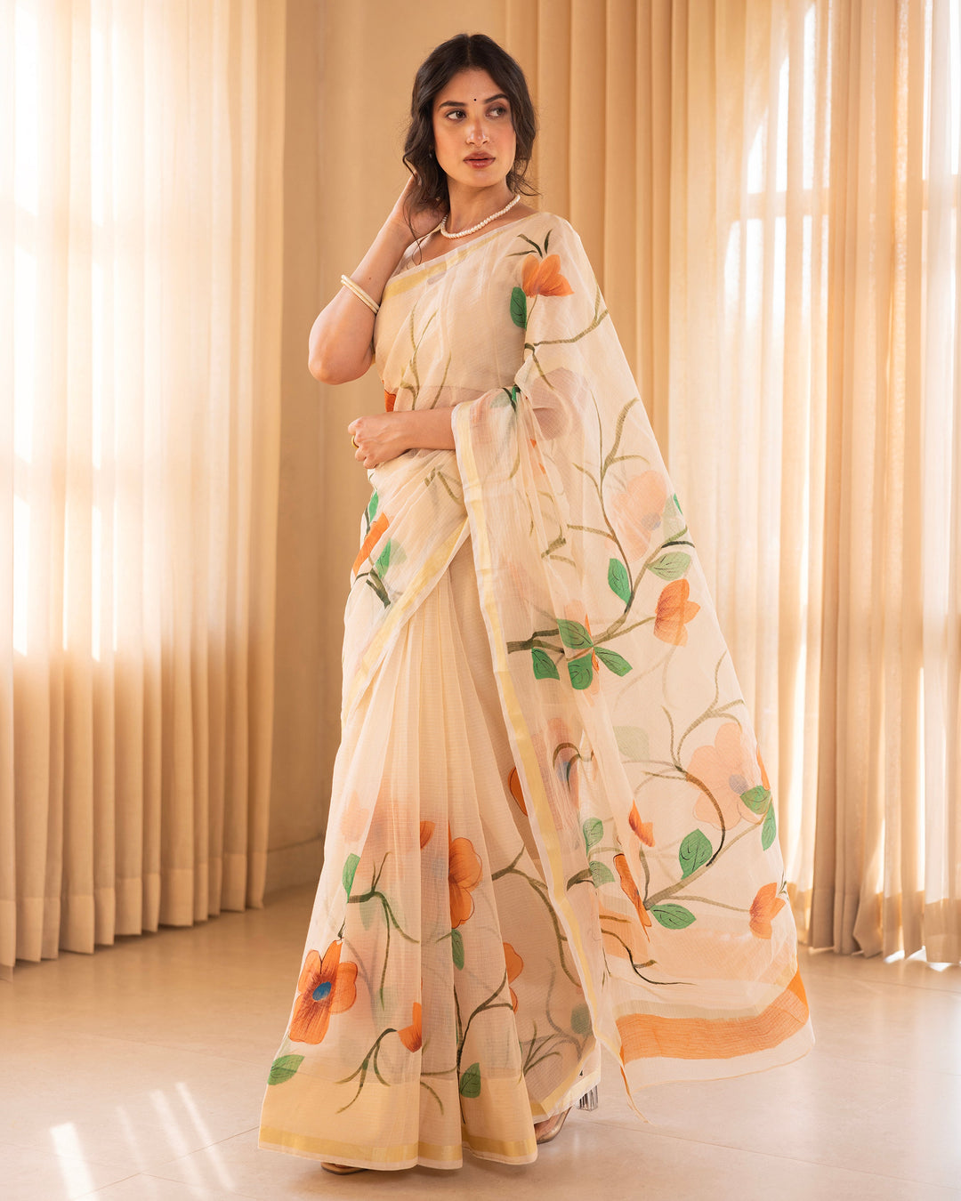 Padmika Beige Doria Handpainted Saree