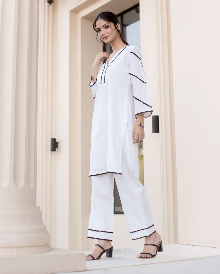 Peony White Solid Cotton Coord Set