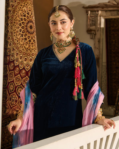 Amodini Blue Solid Velvet Suit Set