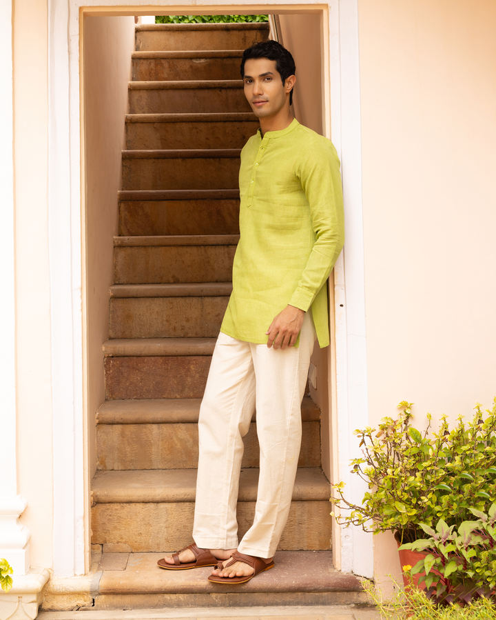 Vayun Green Solid Cotton Flex Kurta