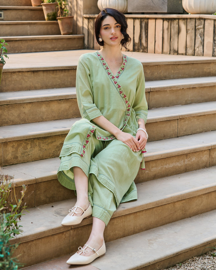 Brisa Green Embroidered Cotton Kurta Set