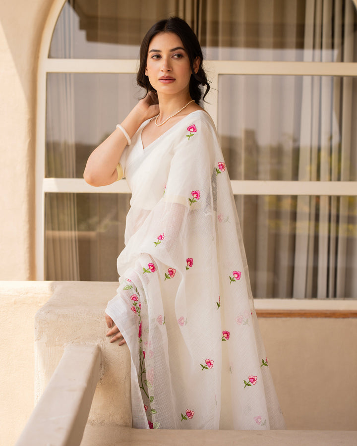 Safed White Doria Embroidered Saree