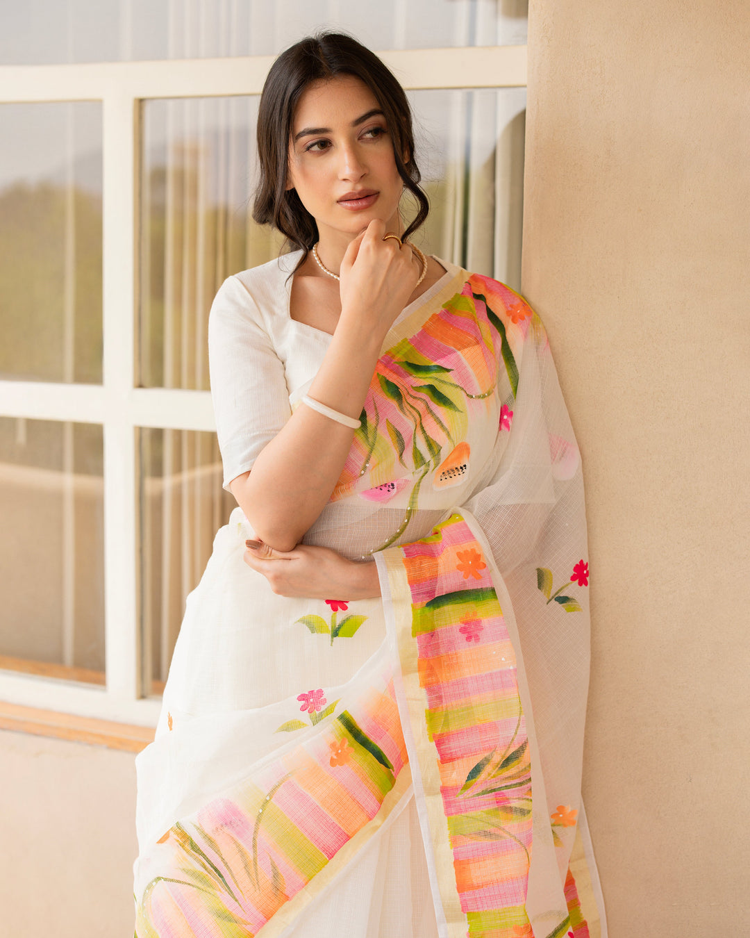 Zarmina White Doria Handpainted Saree