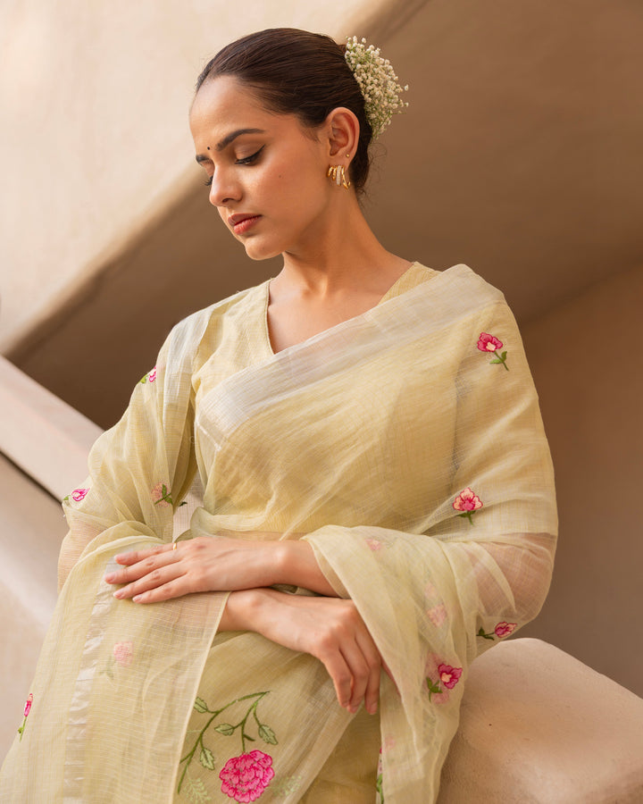 Gulora Light Green Doria Embroidered Saree