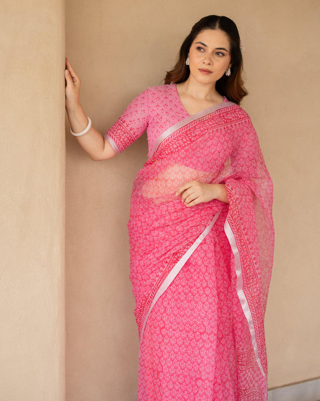 Charnika Pink Doria Printed Saree