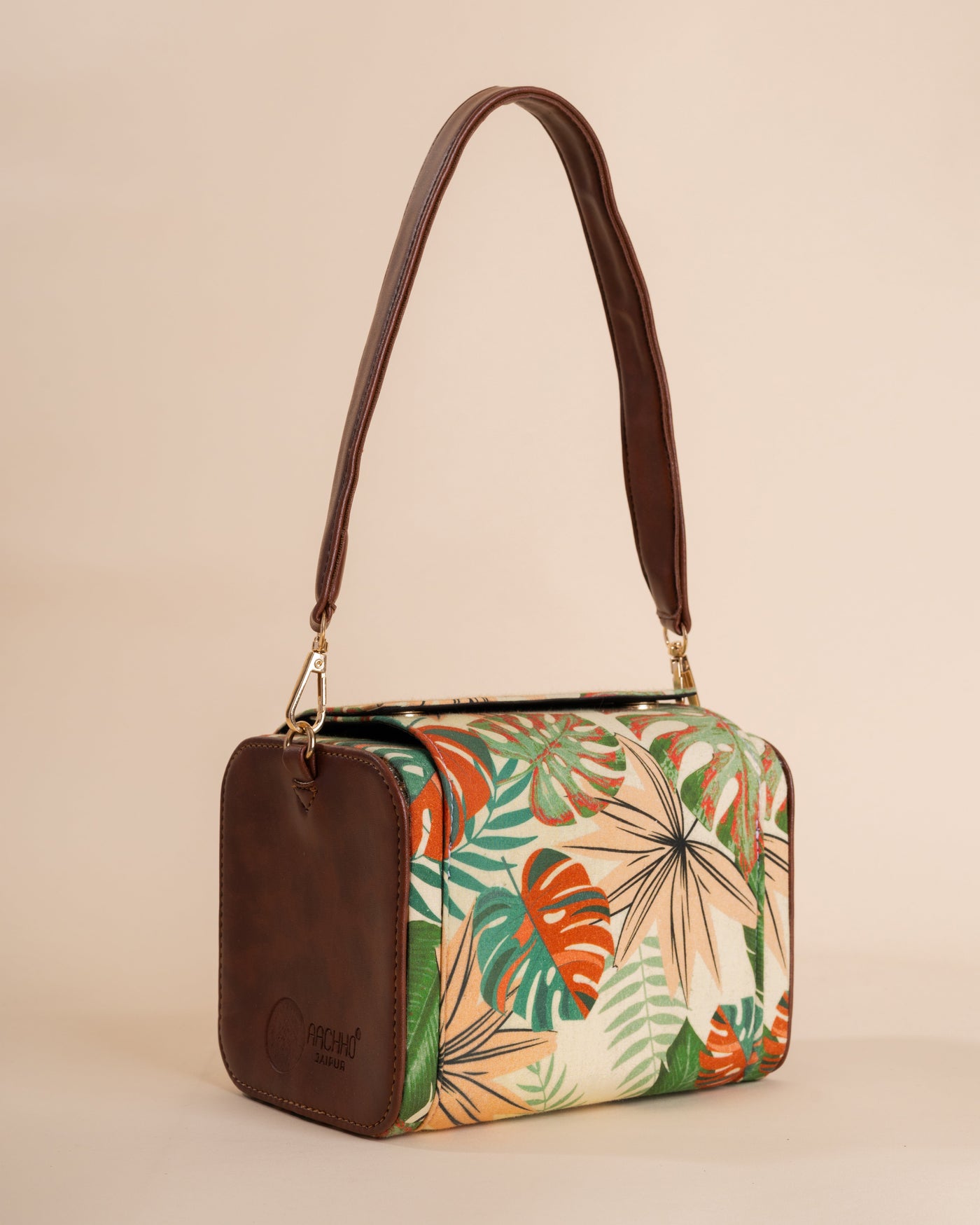 Wrenna Cream Satchel Bag