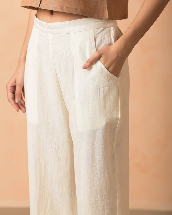 Kairi Cream Cotton Solid Pants