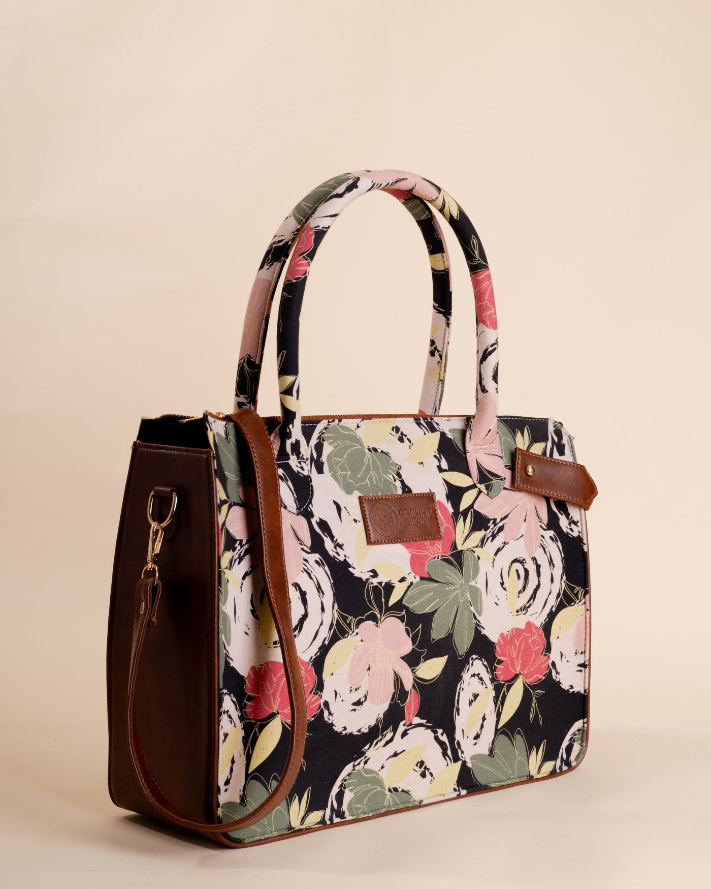 Poppy Pop Black Shoulder Bag
