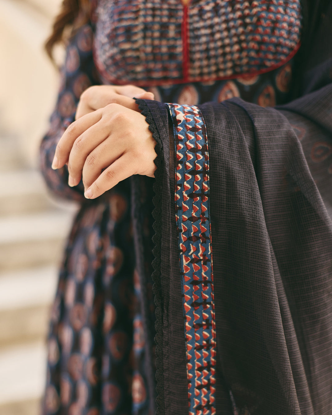 Vera Black Cotton Printed Suit Set