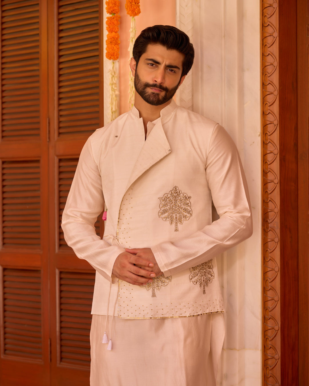 Geet Off-White Chanderi Embroidered Jacket And Kurta Set