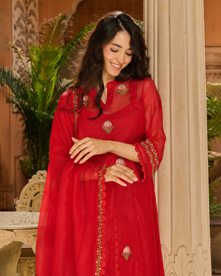 Riva Red Embroidered Doria Suit Set
